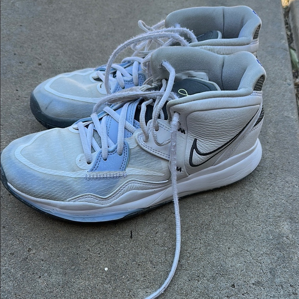 Nike Kyrie Infinity Smoke And Mirrors